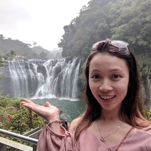 Meet your Posher, Sara